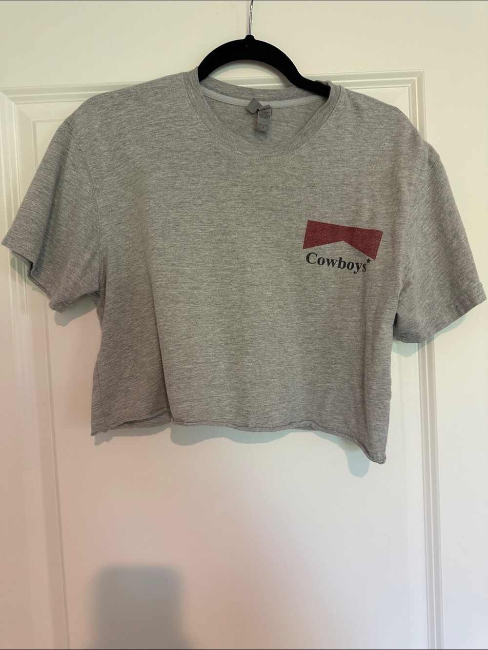 Cowboys Logo Grey Crop Tee